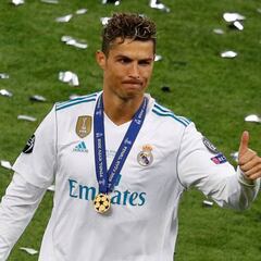 Lippi: "Cristiano no puede tener el sueldo de un jugador normal"