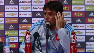 Hoyos explicó con elogios la decisión de no alinear a Herrera