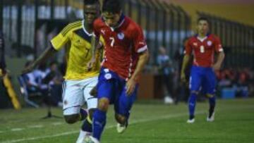 Luciano Cabral en la derrota 3-0 ante Colombia.