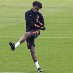 Cuadrado, convocado por Pirlo para el debut en Champions