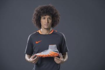 Nike mejoró su modelo para atacantes movedizos. La tecnología de Hypervenom II permite que los jugadores realicen con comodidad sus inesperados movimientos dentro del área.