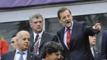 EN EL PALCO. Rajoy junto a Villar, en la última Eurocopa.
