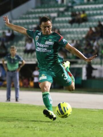 Defensa mexicano del Jaguares de Chiapas.