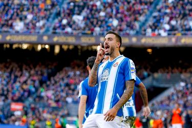Joselu y Barça, cuentas pendientes