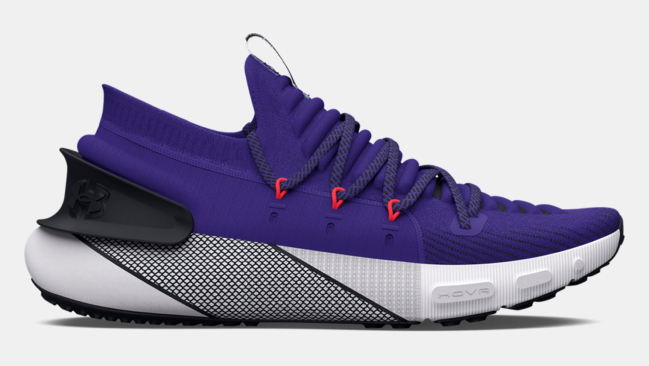 Black Friday en Under Armour: ahorra un 51% en tu ropa deportiva