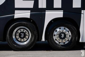 Nuevo autob&uacute;s de la Juventus para la temporada 2018-2019.