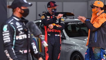 Hamilton, Verstappen y Sainz. 