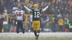 Green Bay Packers quarterback Aaron Rodgers reacts after throwing a touchdown pass to Jordy Nelson during the second half of an NFL football game against the Houston Texans Sunday, Dec. 4, 2016, in Green Bay, Wis. (AP Photo/Matt Ludtke)