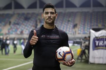 Es uno de los futbolistas que llegó a Cruz Azul para el Clausura 2020 de la Liga MX, donde hasta ahora solo ha disputado 14 minutos en dos partidos. La Concachampions será la competencia ideal para que este delantero argentino gane confianza y muestre por qué lo fichó el cuadro celeste.