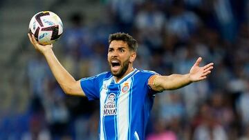 Leandro Cabrera of RCD Espanyol during the La Liga match between RCD Espanyol and Rayo Vallecano played at RCDE Stadium on August 19, 2022 in Barcelona, Spain. (Photo by Sergio Ruiz / Pressinphoto / Icon Sport)