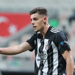 Montero, opción real para la posición de central