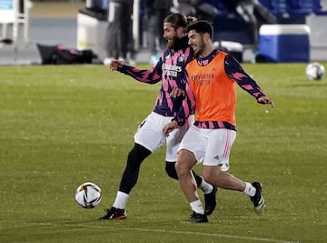 Sergio Ramos y Marco Asensio.