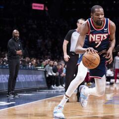 Durant regresa en un naufragio