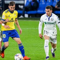 El Getafe desarticuló las bandas del Cádiz