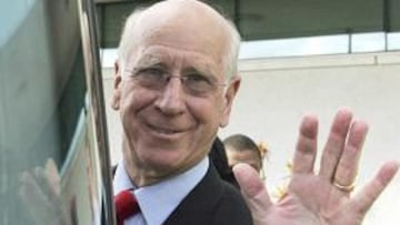 Bobby Charlton: "Los rivales tienen un problema con el estado de forma de Messi"