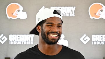 El equipo de la AFC Norte reclutó al hijo de Deion Sanders en la quinta ronda del último Draft tras elegir a Dillon Gabriel en la tercera.