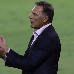 ¿Cómo le fue a Russo en los Superclásicos?