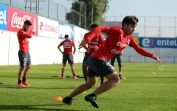 Los jugadores se someten a diario a un exhaustivo trabajo físico.