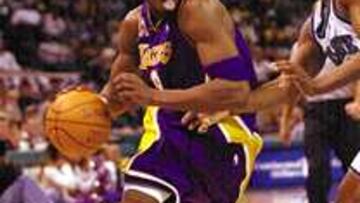 <B>IRREVERENTE.</B> Primero le pegó un puñetazo a Samaki Walker en Cleveland y luego decidió en Charlotte con una canasta en el último segundo, su sueño desde que era niño.