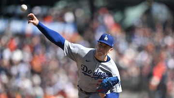 SAN FRANCISCO, CALIFORNIA - OCTOBER 1: Bobby Miller #70 of the Los Angeles Dodgers pitches against the San Francisco Giants in the first inning at Oracle Park on October 1, 2023 in San Francisco, California.   Brandon Vallance/Getty Images/AFP (Photo by Brandon Vallance / GETTY IMAGES NORTH AMERICA / Getty Images via AFP)