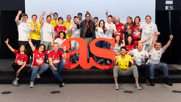 El equipo de 'Runners AS', hoy en Madrid (fotógrafo, Dani Sánchez).