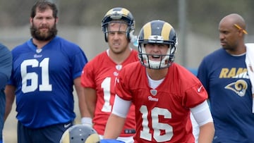 Qué hay detrás de la suplencia de Jared Goff en Los Angeles Rams
