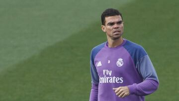 Pepe, en un entrenamiento reciente con el Real Madrid.