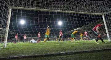 3-2. William marc¨® el tercer gol.