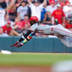 Elly De La Cruz podría ser el primer pelotero con 80 bases robadas o más desde 1988