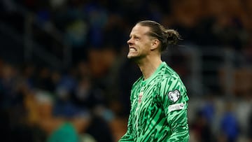 Nyland celebra la victoria en San Siro.
