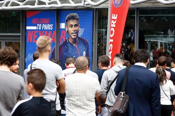 Paris goes crazy as Neymar is unveiled at PSG - in pictures