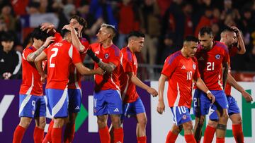 Nuevo mazazo a la Roja de Gareca: “Fractura en el peroné derecho”