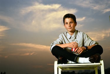 Antes de hacerse internacionalmente famoso por su papel como Patrick Bateman en 'American Psycho'. Comenzó su carrera a los 13 años con 'El Imperio del Sol' (1987) de Steven Spielberg. Con 20 años, actúa en 'Mujercitas' (1994) y unos años más tarde en 'Retrato de una Dama' (1996).