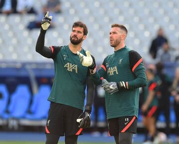 Liverpool entrenó este viernes en el Stade de France en la previa de la final que se jugará el sábado a partir de las 2 de la tarde. Luis Díaz fue protagonista con su alegría.