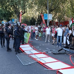 La jueza no admite la denuncia contra el delegado del Gobierno por los incidentes de La Vuelta en Madrid