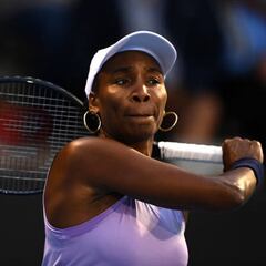 Venus Williams vuelve al circuito con victoria a los 42 años