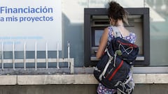 Coronavirus en Argentina: ¿se puede ir a los cajeros durante la cuarentena?