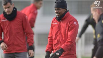 Gaël Kakuta durante una sesión de entrenamiento.