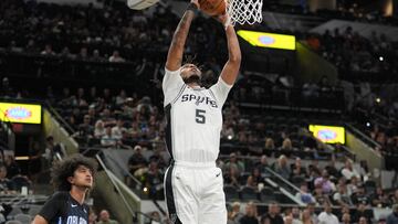 Stephon Castle scored 17 points for the San Antonio Spurs as the Texans beat the Orlando Magic in NBA preseason.