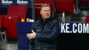 Soccer Football - La Liga Santander - Atletico Madrid v FC Barcelona - Wanda Metropolitano, Madrid, Spain - November 21, 2020 Barcelona coach Ronald Koeman REUTERS/Sergio Perez