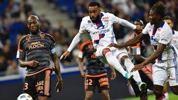 El Lorient sonroja al Lyon en su casa y avista la permanencia