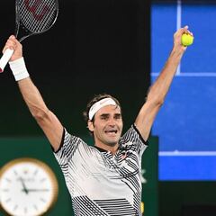 Roger Federer beats Rafa Nadal in Melbourne thriller: match report