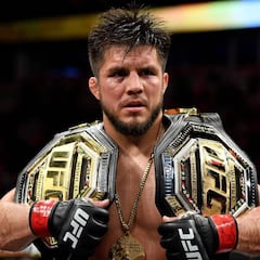 Henry Cejudo dejará vacante el campeonato del peso mosca