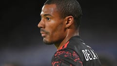 De La Cruz, afuera por una molestia en la rodilla