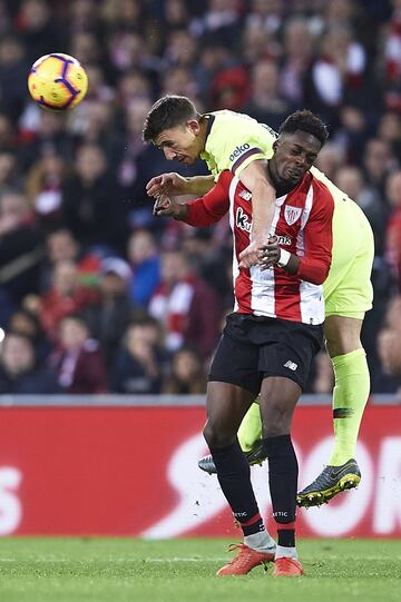 Clement Lenglet con Iñaki Williams.