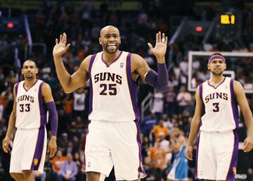 El de Daytona Beach consiguió alcanzar los 20.000 puntos en su carrera profesional defediendo la camiseta de los Suns. Tras pasar por Toronto Raptors (1998-2004, New Jersey Nets (2004-2009) y Orlando Magic (2009-2010) llegó a la franquicia de Arizona. Tras ellos pasó por Dallas Mavericks (2011-2014), Memphis Grizzlies (2014-2017), Sacramento Kings (2017-2018) y Atlanta Hawks (2018-2020). 


