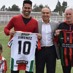 Palestino renueva a su DT