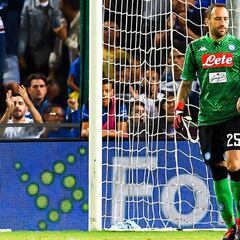 Napoli pierde su primer partido con Ospina en el arco