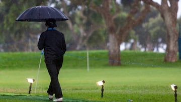 La lluvia sigue castigando Valderrama en el segundo día