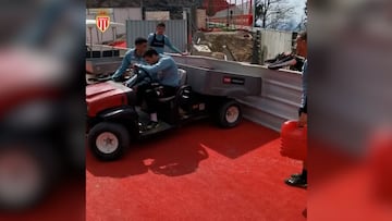 El chascarro de Maripán y Fabregas arriba de un buggy